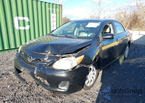 2011 Toyota Corolla Le z USA, uszkodzony, nr VIN 2T1BU4EE1BC687586